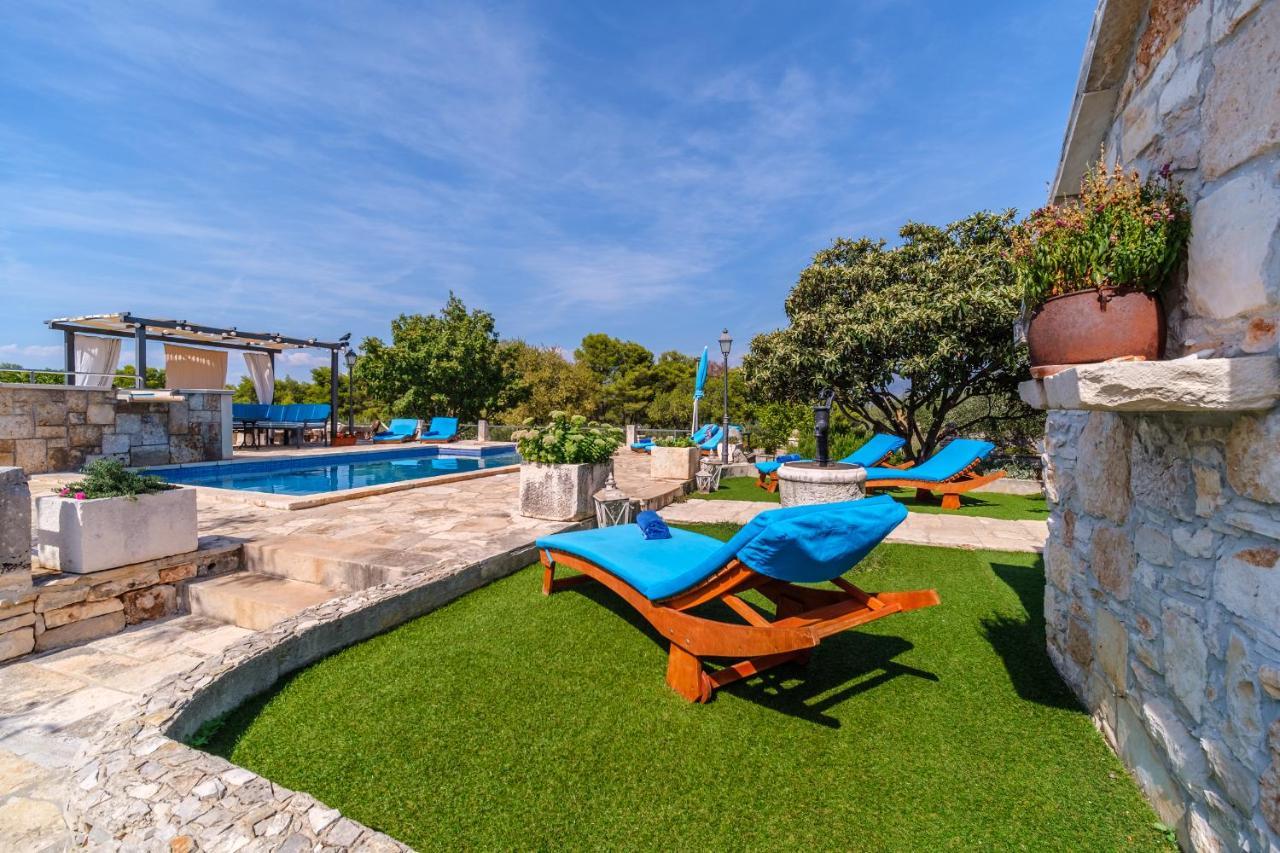 Holiday Home Gabelot Supetar Kültér fotó